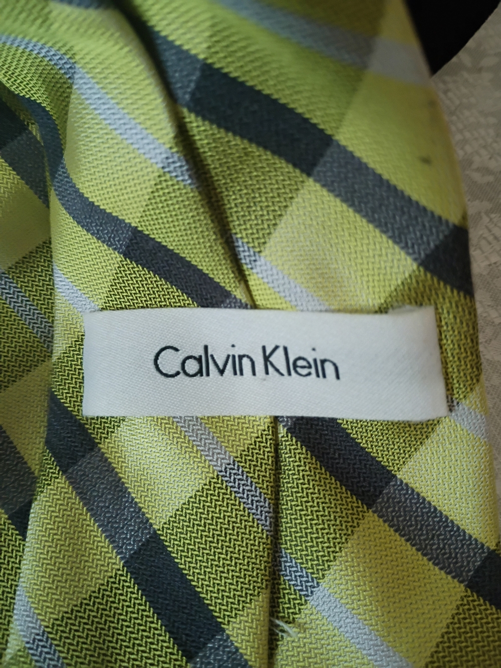 Calvin Klein Men’s Lime Green Plaid Neck Tie